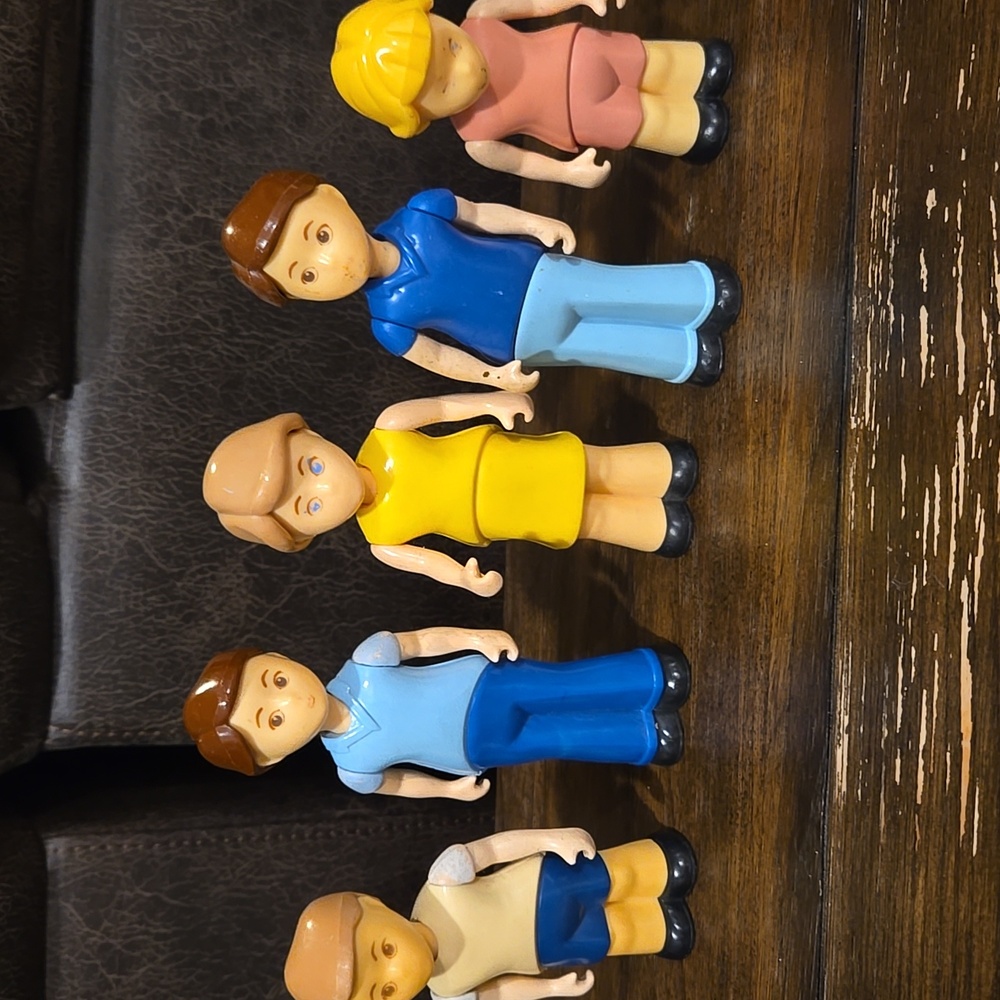 Vintage Little Tikes Dollhouse People Family Mom Dad Child Lot Of 5 pcs